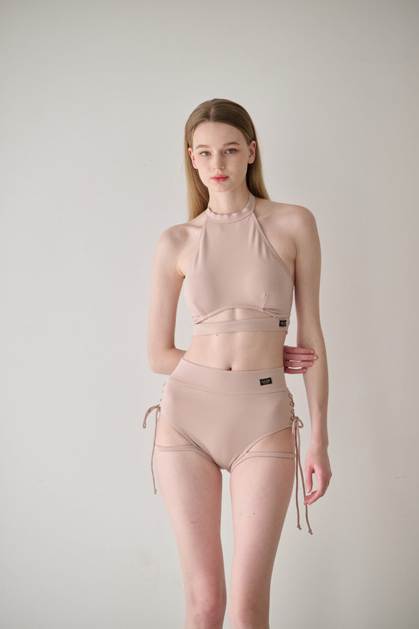 Gaze Nude Plzen Bottom