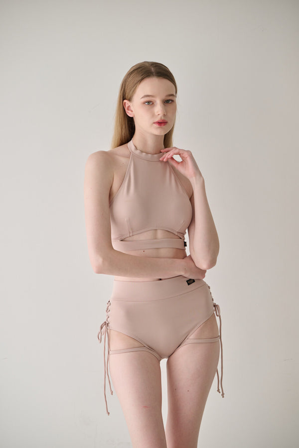 Gaze Nude Plzen Bottom